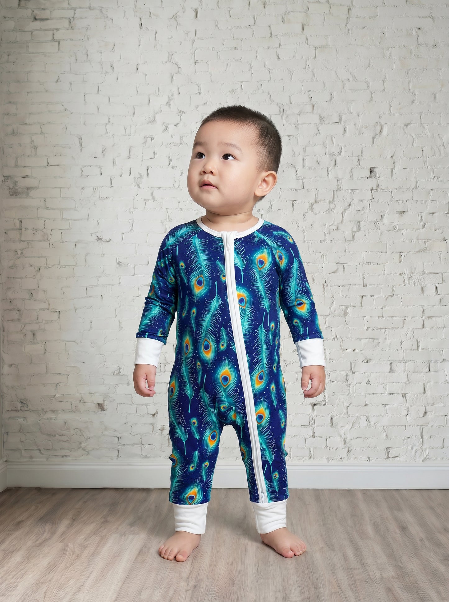 Bamboe Baby Boxpakje - Tweewegritssluiting en Ingebouwde Wantjes & Sokjes - Blauw met Pauwenveren - Kraamcadeau - Jongens en Meisjes Romper
