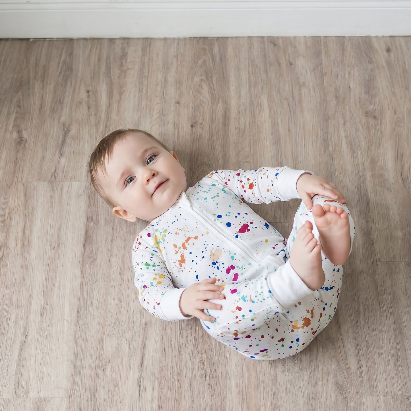 Bamboe Baby Boxpakje - Wit met Verfspatten